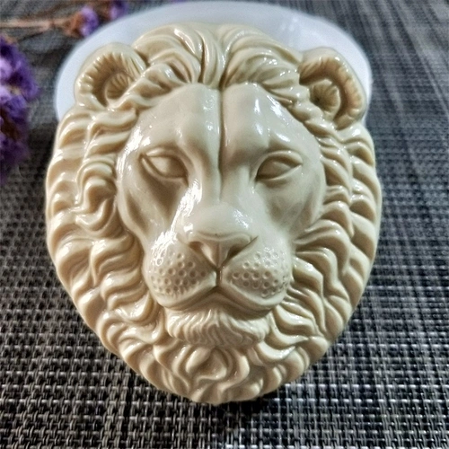 DW0137 Custom Animal Theme Lion Head Shaped Soap Embossed Handmade Silicone Candle Mold Rubber Soap Molds for Party Decoration