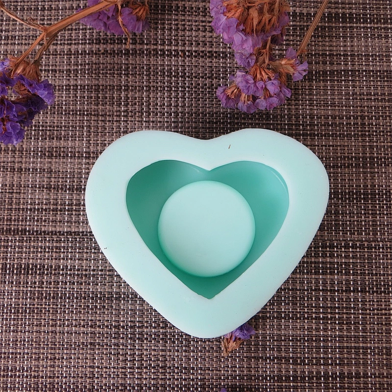 Diy Aroma Cement Concrete Heart-Shaped Candle Cup Candlestick Decoration Silicone Mold
