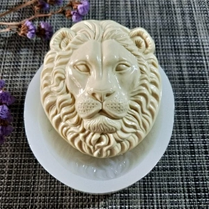 DW0137 Custom Animal Theme Lion Head Shaped Soap Embossed Handmade Silicone Candle Mold Rubber Soap Molds for Party Decoration