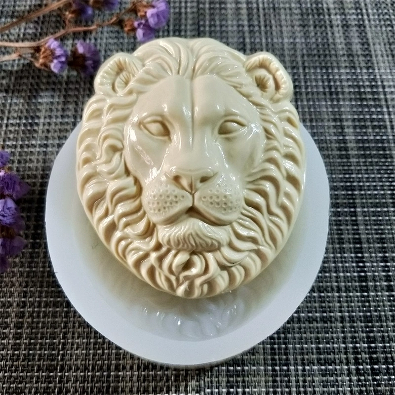 DW0137 Custom Animal Theme Lion Head Shaped Soap Embossed Handmade Silicone Candle Mold Rubber Soap Molds for Party Decoration