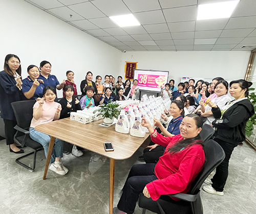 《38 Women's Day》