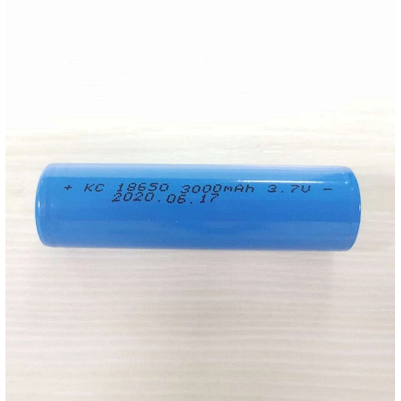 Rechargeable 18650 2900mah lithium battery 3000mah 3.7V li-ion battery for LED flashlights