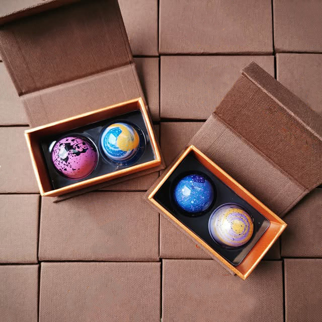 High Quality Customized Magnetic Chocolate Packaging Paper Boxes with Bonbon New Design for Premium Look