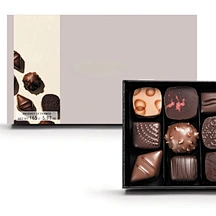 wholesale wine gift bag
double packaging wine bag
Chocolate gift box
Cardboard packaging
chocolate packaging box
rigid cardboard boxes
customer shaped boxes
cake packaging box
custom logo printing
food grade boxes
cookie packaging box
paperboard boxes