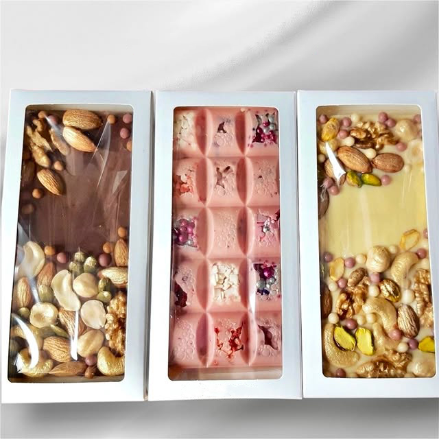 Factory Cheaper Price Chocolate bar Packaging Box with Window Small Chocolate Paper Box Chocolate Strawberry Boxes