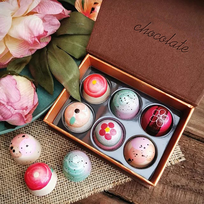 Custom logo  Magnet Luxury Cardboard 6 12 24 Piece Chocolate Bonbon Box Chocolate Packing Boxes for Bonbon