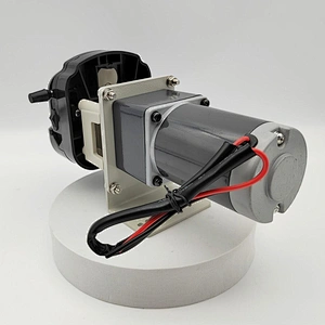 Chuangrui Small OEM 12v DC pump DIY Peristaltic water Pump For Supporting Equipment Matching