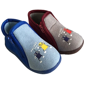 KIDS INJECTED SHOES