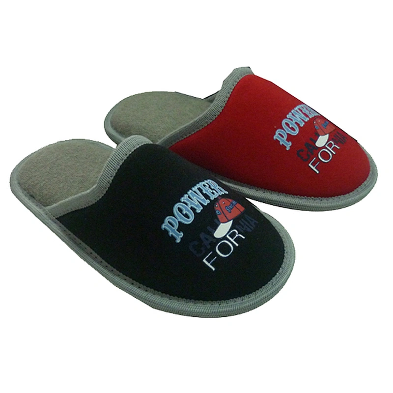 KIDS INDOOR SLIPPERS