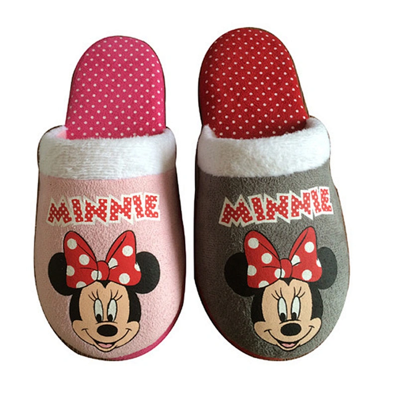 KIDS SLIPPERS