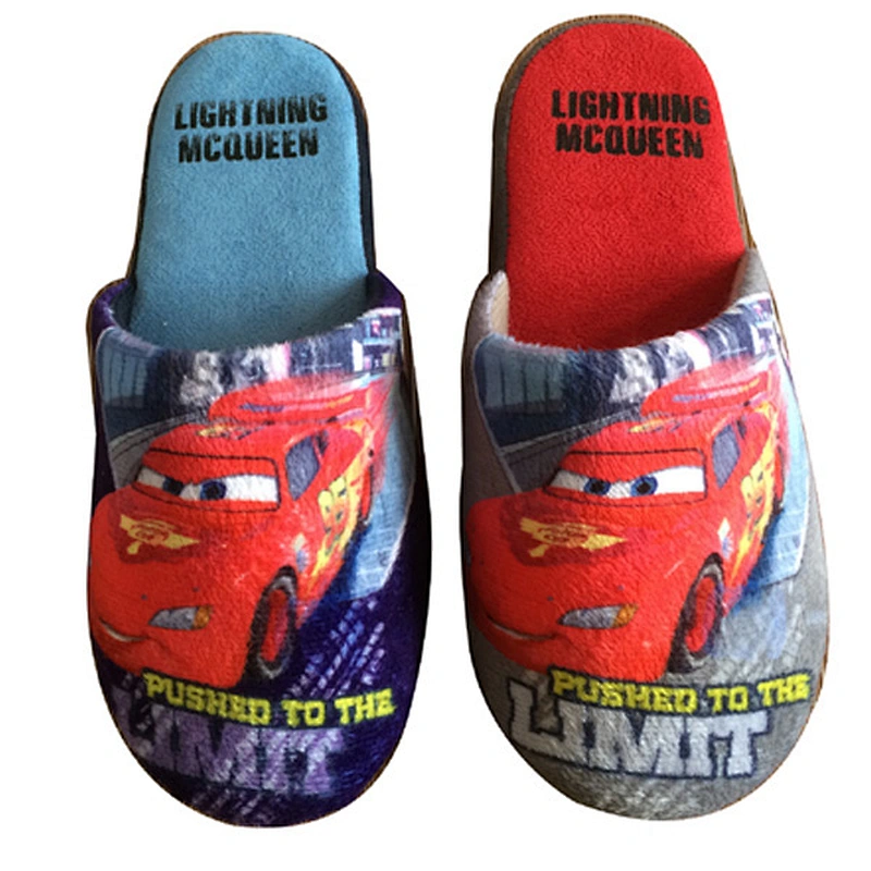 KIDS SLIPPERS