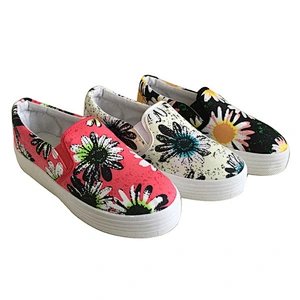 WOMEN SHOES