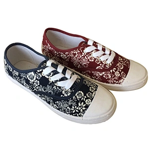 WOMEN SHOES