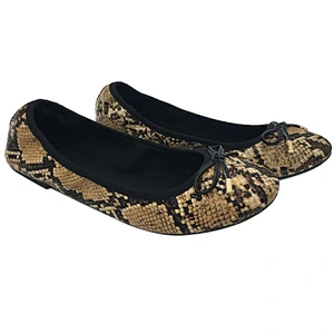 WOMEN BALLERINA