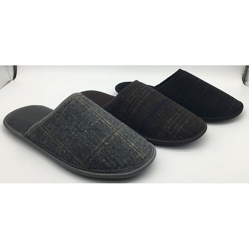 MEN INDOOR SLIPPER