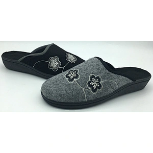WOMEN SHOES