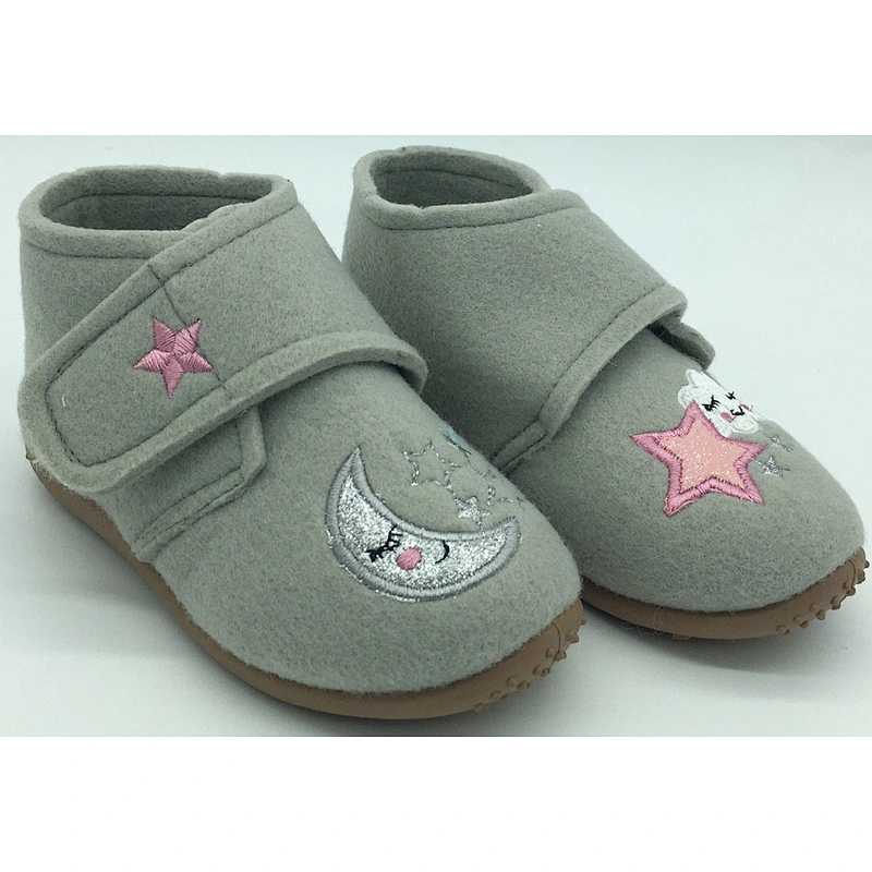KIDS INJECTION SHOES