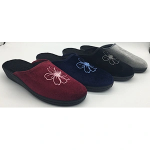 WOMEN SHOES