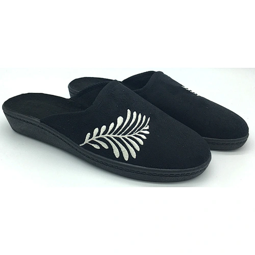 WOMEN SHOES