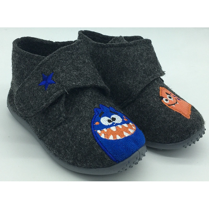 KIDS INJECTION SHOES