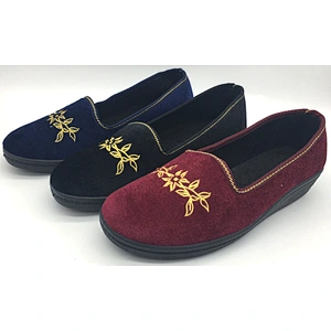 WOMEN SHOES