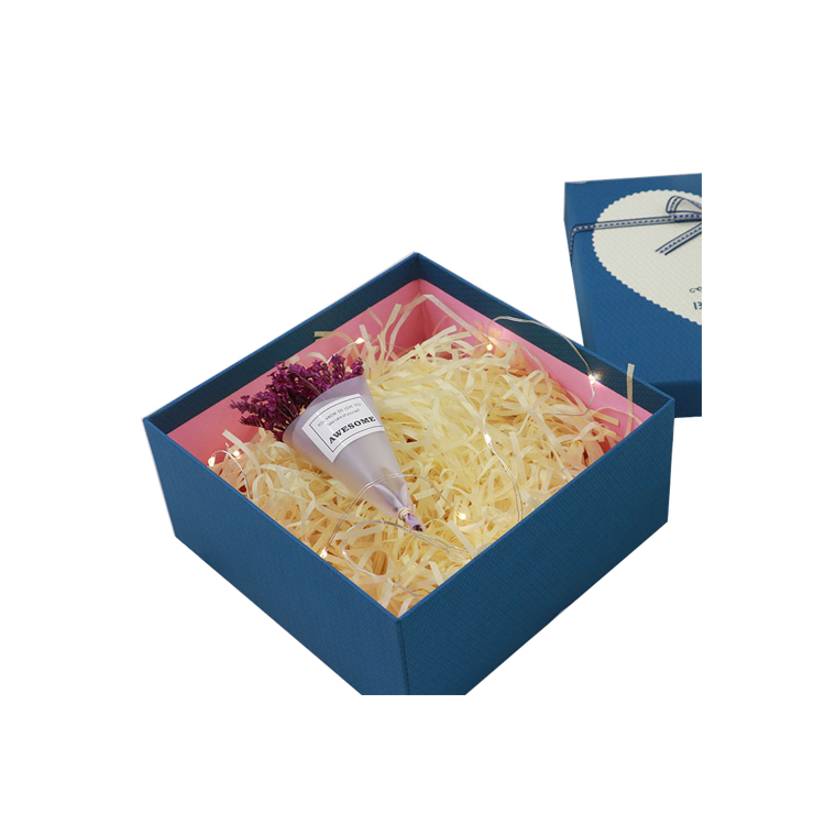 gift box-4.jpg
