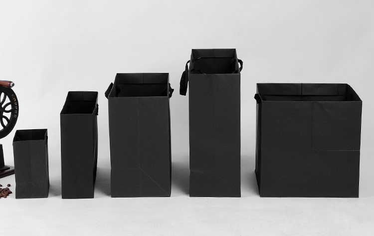 black kraft paper bag-9.jpg