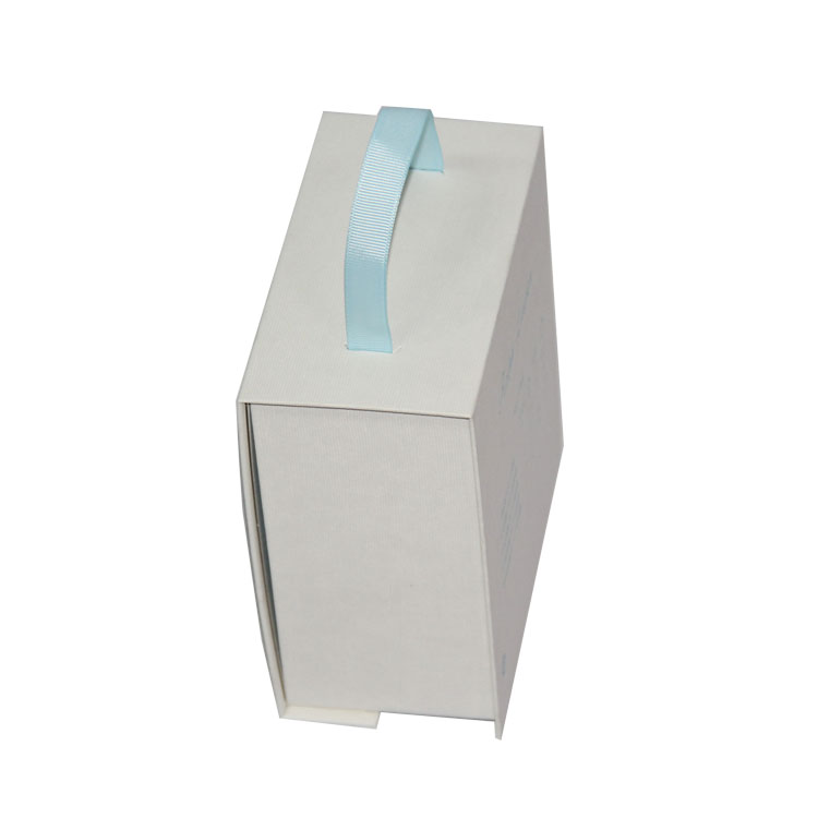 gift box-4.jpg