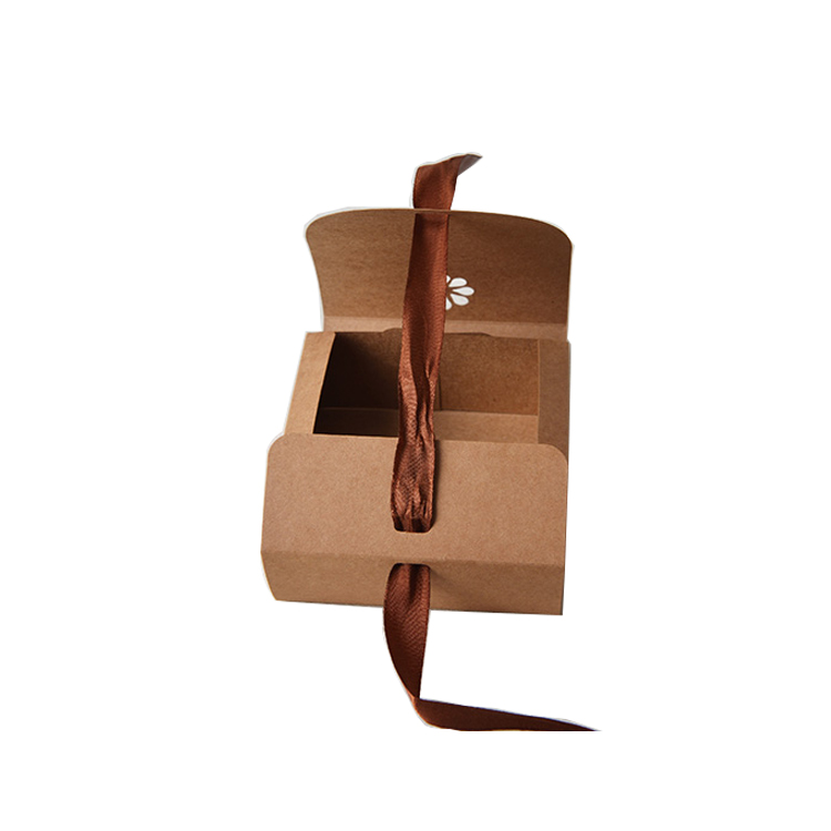 Souvenir box-9.jpg