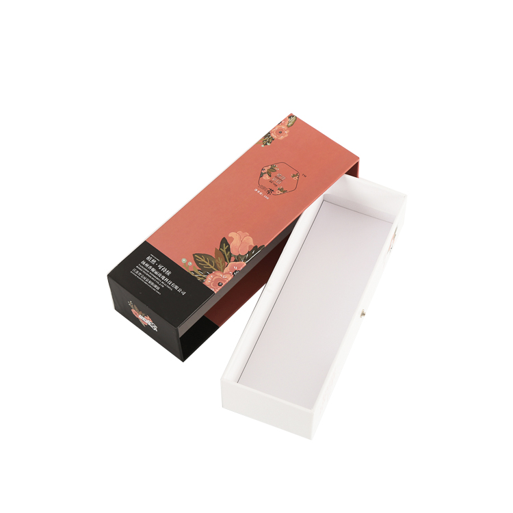 cardboard box-1.jpg