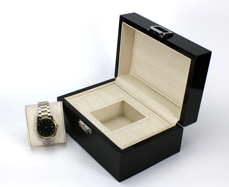 box for watch-3.jpg