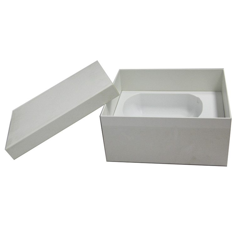 white gift packing box-5.jpg