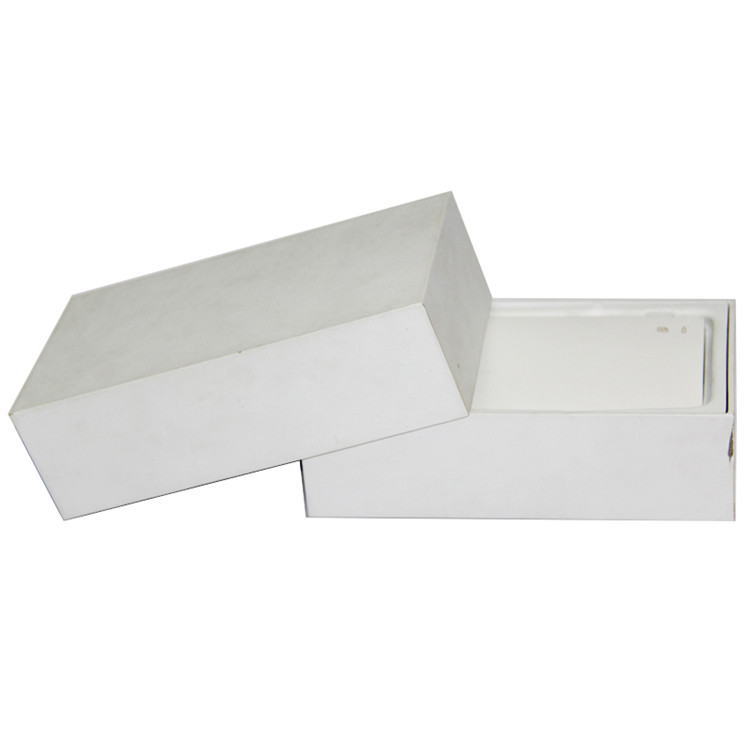 white gift box for phone-2.jpg