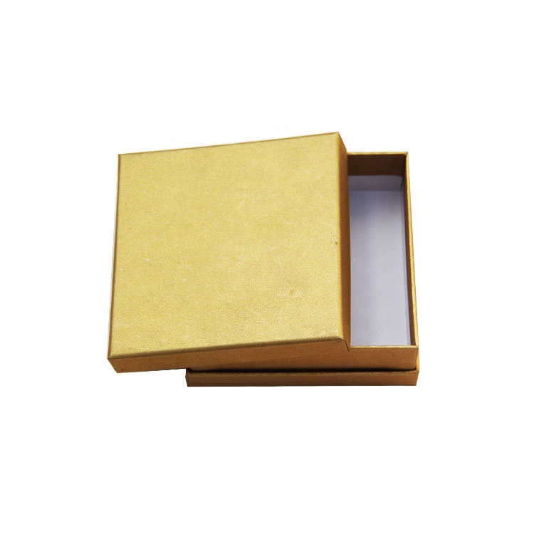 gift box-2.jpg