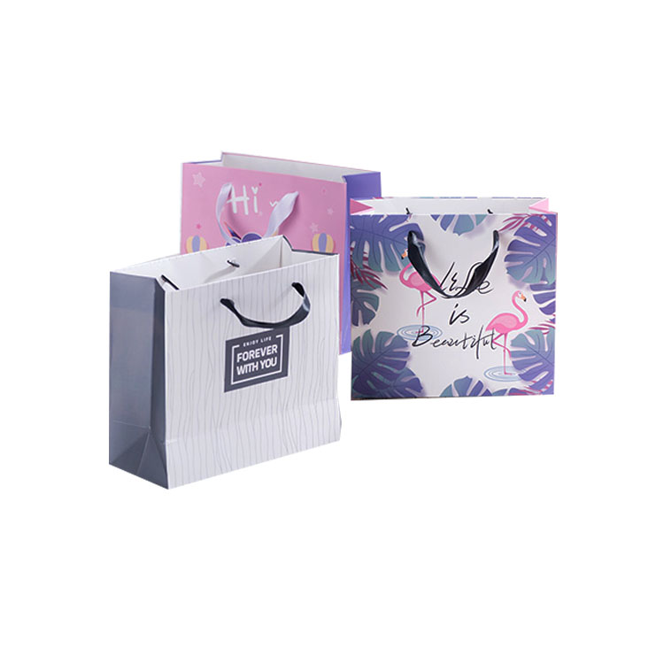 gift paper bag-1.jpg