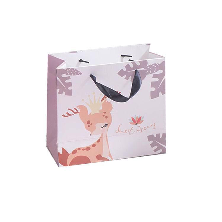 gift paper bag-3.jpg