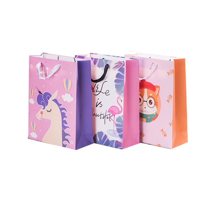 gift paper bag-4.jpg