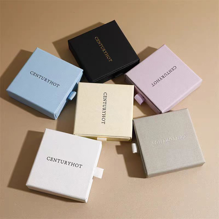 Necklace box