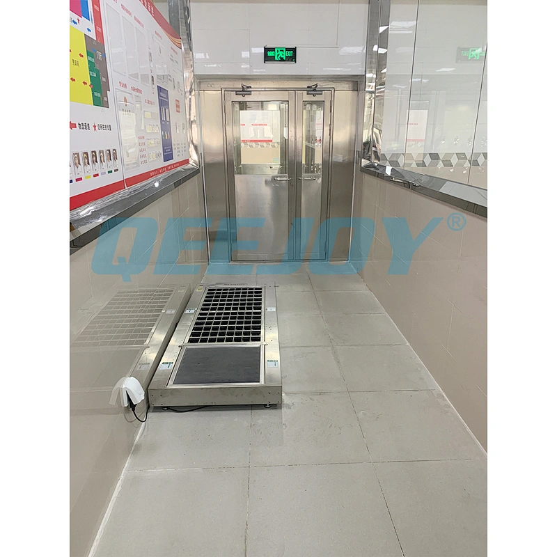 Roller brush shoe sole cleaning machine with highest clean effect