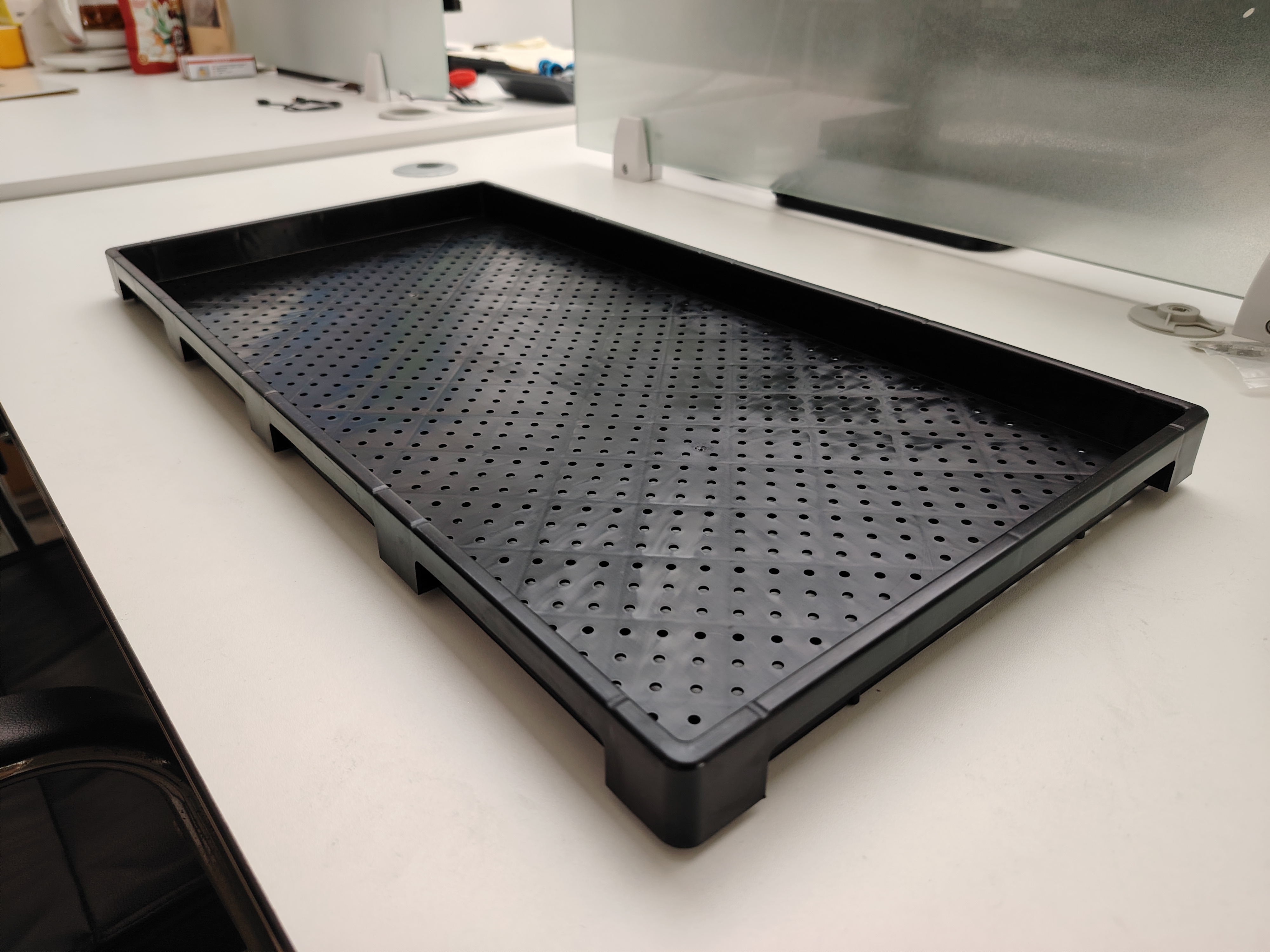 Hydroponic growers choose G AND N FORTUNE LIMITED’s hydroponic seed tray for successful plant starts.