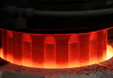 Glass Bottle Production Step 2-Melting - Abely Perfume