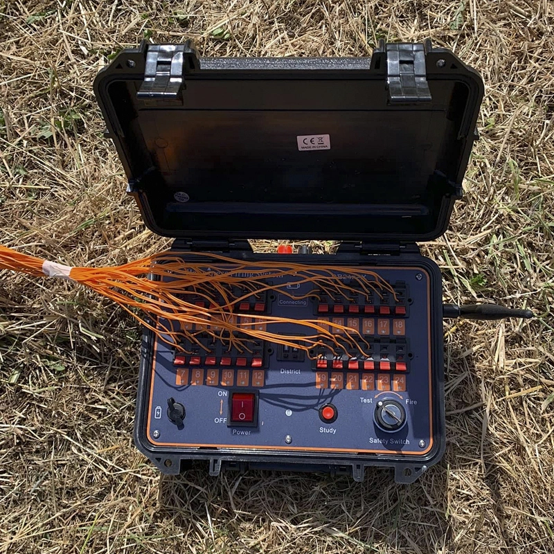 Pyrotechnic fireworks firing system event party machine, Firework remote ignition system, Centraline pirotecniche