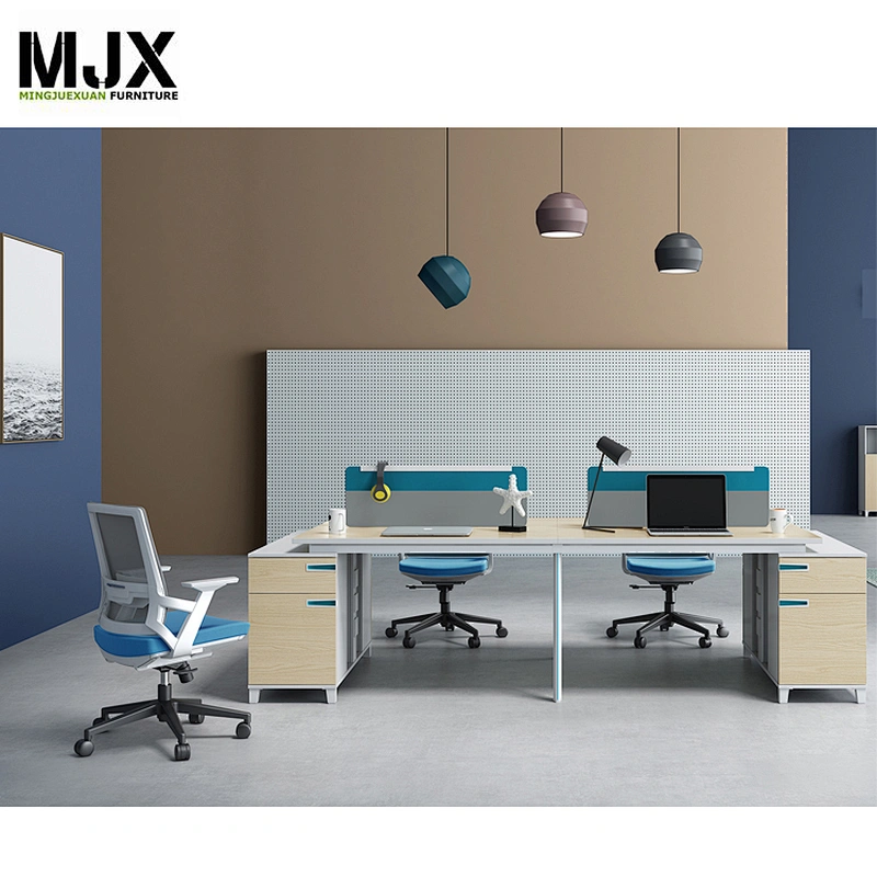 Young people modern 4 seat office workstations with aluminum frame