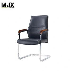 Classic Design brown executive luxury office furniture chair with Oak wood armpad