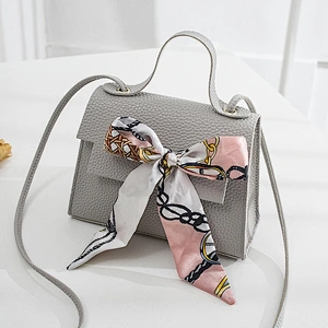 Korean Version New Simple Female Bag Shoulder Messenger Bag Retro Casual Fresh Silk Scarf Small Square Crossbody Bag