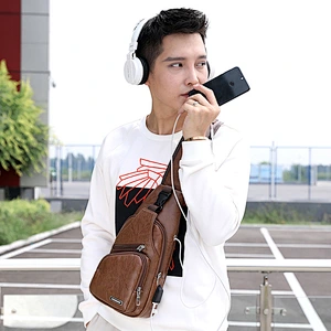 Hot Fashionable Traveling Cell Phone USB Crossbody PU Leather Sling Shoulder Bag Men Crossbody Bag