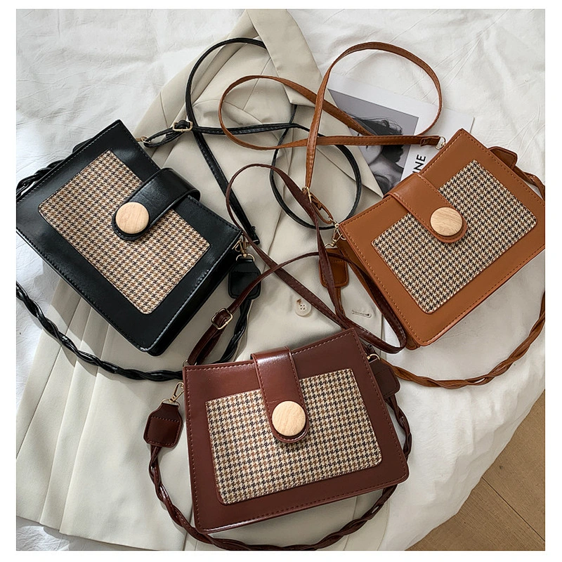 2021 Fashion Small Size Portable Ladies Messenger Bag For Carrying Mobile Phone And Cosmetic