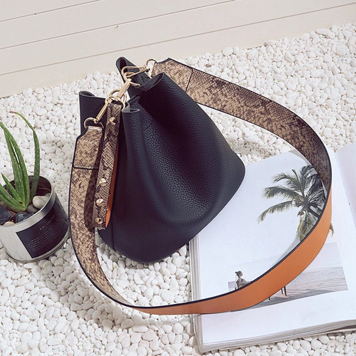 2019 Trend Long Belt Women PU Leather Messenger Bag And Handbag For Girls
