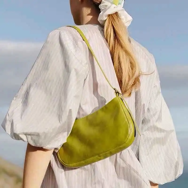 2021 Summer New Design Oil Wax Leather Shoulder Bag Simple  Ladies Baguette Handbags Underarm Bag