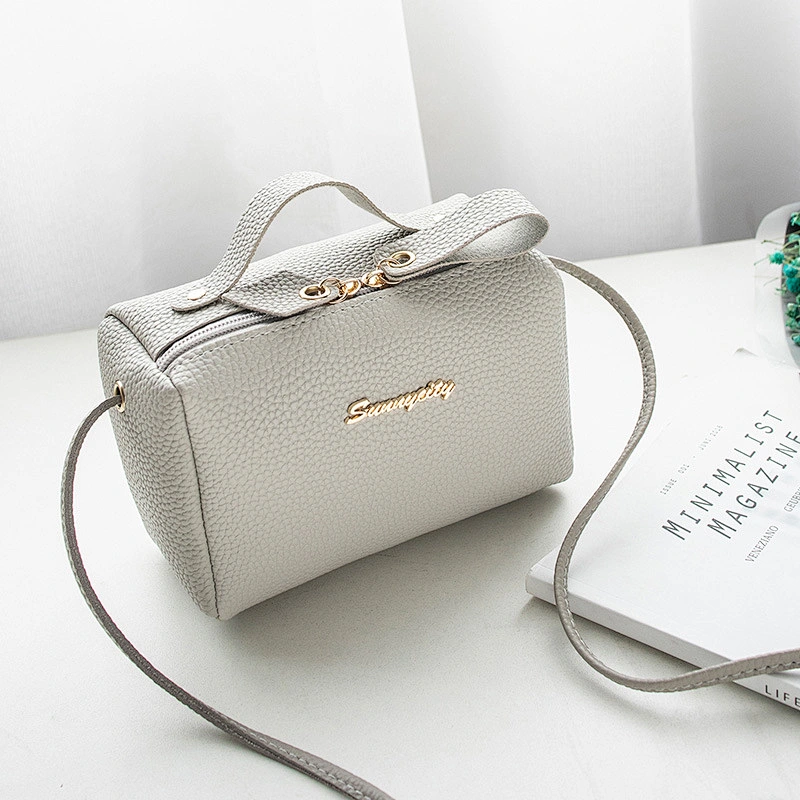 2020 Wholesale Multicoloured Faux Leather Fashion Messenger Luxury Vintage Handbag For Women Logo